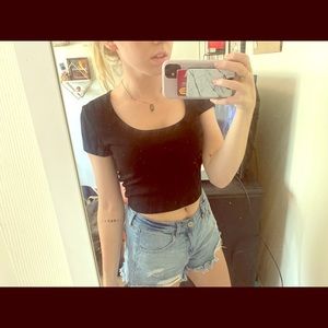 zip up black crop top